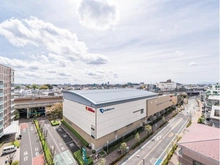 【東京都/世田谷区宮坂】経堂コンド 眺望：バルコニーから