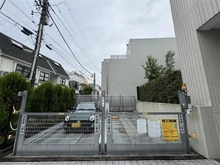 【東京都/世田谷区代田】マストレジデンス世田谷代田 駐車場