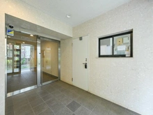 【東京都/世田谷区船橋】ユニーブル千歳船橋 エントランス