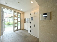 【東京都/世田谷区船橋】ユニーブル千歳船橋 エントランス