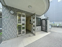 【東京都/世田谷区船橋】ユニーブル千歳船橋 エントランス