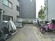 【東京都/世田谷区船橋】ユニーブル千歳船橋 駐輪場