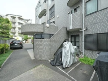 【東京都/世田谷区船橋】ユニーブル千歳船橋 バイク置場