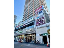 【東京都/小金井市本町】プラウドタワー武蔵小金井クロス ウエスト 小金井つるかめクリニック（現地より約160m）：アクウェルモール内