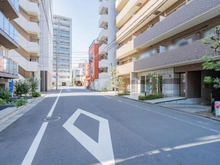 【東京都/墨田区東駒形】菱和パレス本所吾妻橋ステーションビュー 前面道路