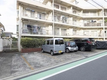 【東京都/世田谷区桜丘】桜丘フラワーマンション 駐車場