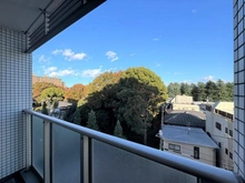 【東京都/世田谷区駒沢】レオニス駒沢公園 眺望：バルコニーから