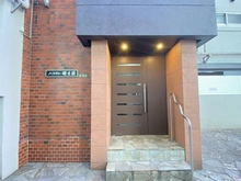 【東京都/世田谷区松原】パラスト明大前 エントランス