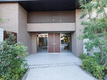 【東京都/世田谷区経堂】ジオ経堂 エントランス