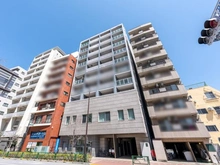 【東京都/品川区荏原】ユニーブル武蔵小山プレジオン 外観：写真中央の建物