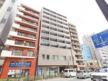 【東京都/品川区荏原】ユニーブル武蔵小山プレジオン 外観：写真中央の建物