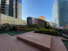 【東京都/品川区大崎】大崎ウエストシティタワーズ W棟 共用部：プライベートガーデン