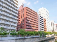 【東京都/品川区西五反田】リバーサイドニックハイム五反田 外観：写真中央