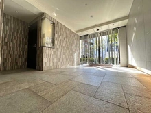 【東京都/世田谷区上北沢】レ・ジェイド上北沢 エントランス