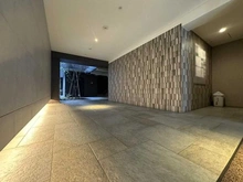 【東京都/世田谷区上北沢】レ・ジェイド上北沢 エントランス