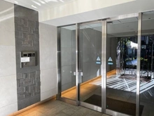 【東京都/世田谷区上北沢】レ・ジェイド上北沢 エントランス