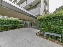 【東京都/世田谷区南烏山】芦花公園パークホームズ エントランス