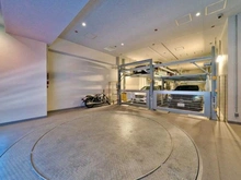 【東京都/中央区日本橋富沢町】プラウド日本橋富沢町 駐車場