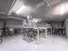 【東京都/江東区新大橋】クレッセント東京ヴュータワー 駐輪場