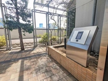 【東京都/江東区新大橋】クレッセント東京ヴュータワー エントランス：隅田川テラス側のサブエントランス