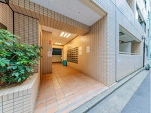 【東京都/中央区日本橋箱崎町】ワコーレアルス日本橋 エントランス