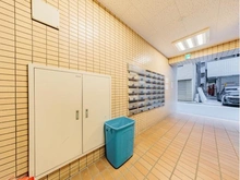 【東京都/中央区日本橋箱崎町】ワコーレアルス日本橋 エントランス
