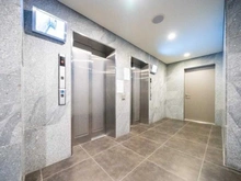 【東京都/中央区明石町】プレミスト明石町 共用部：エレベーターホール