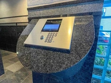 【東京都/中央区日本橋浜町】アクシア日本橋 エントランス：オートロック