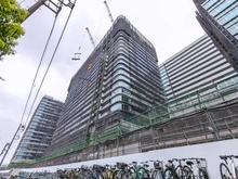 【東京都/中野区中野】パークシティ中野ザタワーエアーズ 建築中の外観