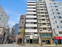 【東京都/中央区日本橋人形町】セブンビル 外観：中央の白い建物