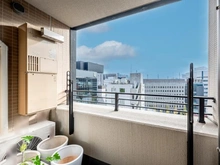 【東京都/中央区八丁堀】インプレスト東京八丁堀ル・サンク バルコニー