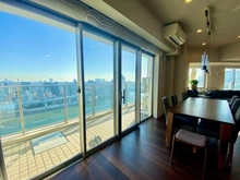 【東京都/中央区東日本橋】ザ・パークハウス東日本橋 リビング・ダイニング：※家具調度品等は販売価格に含まれません。