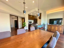 【東京都/中央区東日本橋】ザ・パークハウス東日本橋 リビング・ダイニング：※家具調度品等は販売価格に含まれません。