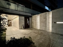 【東京都/世田谷区千歳台】プラウド世田谷千歳台 サブエントランス