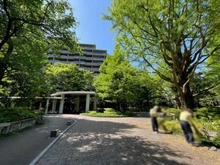【東京都/世田谷区千歳台】東京テラス E棟 敷地内