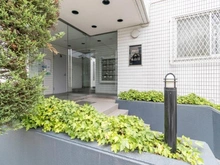 【東京都/多摩市馬引沢】東急ドエルアルス永山II エントランス