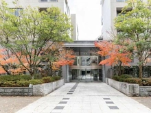 【東京都/世田谷区成城】パークシティ成城 Aコート エントランス