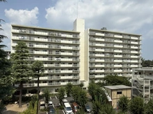 【東京都/世田谷区上用賀】パシフィック馬事公苑前 1号棟 外観
