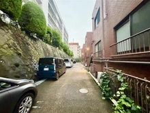 【東京都/世田谷区成城】成城サマリヤマンション 駐車場