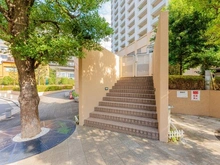 【東京都/豊島区西池袋】ザ・タワー・グランディア 敷地内