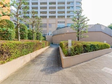 【東京都/豊島区西池袋】ザ・タワー・グランディア 敷地内