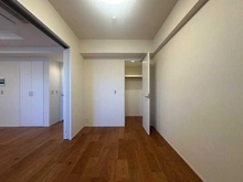 【東京都/世田谷区祖師谷】プラウド成城 洋室