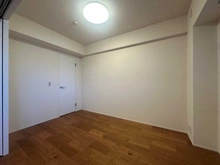 【東京都/世田谷区祖師谷】プラウド成城 洋室