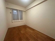 【東京都/世田谷区祖師谷】プラウド成城 洋室