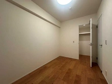 【東京都/世田谷区祖師谷】プラウド成城 洋室