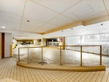 【東京都/狛江市東和泉】プラウド狛江 駐車場