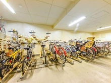 【東京都/狛江市東和泉】プラウド狛江 駐輪場