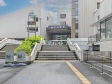 【東京都/狛江市東和泉】プラウド狛江 狛江市役所（現地より約640m）