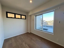 【東京都/狛江市和泉本町】ラヴィドール狛江 洋室