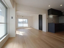 【東京都/渋谷区恵比寿西】日商岩井代官山マンション リビング・ダイニング